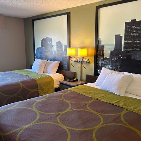 Hotel Super 8 By Wyndham Perry Ia Esterno foto